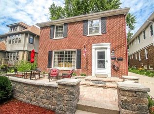 1702 E Menlo Blvd, Shorewood, WI 53211