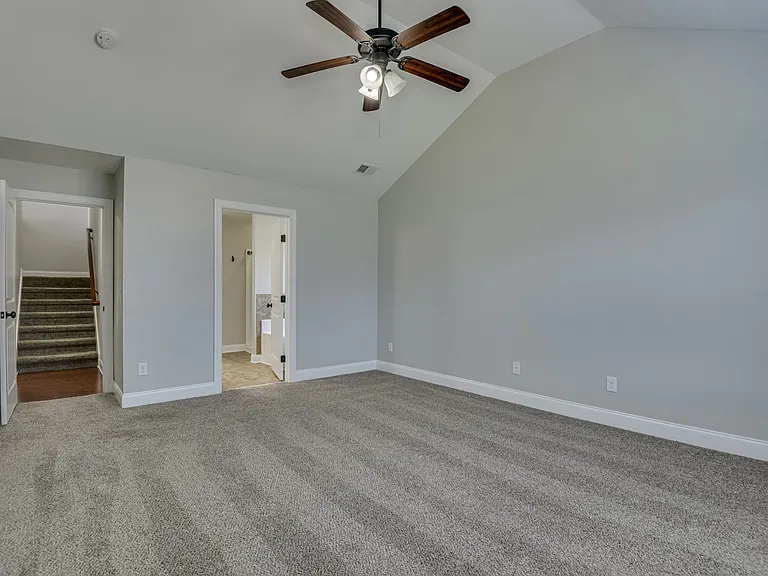 1721 Dunmore Ave — Photo 13