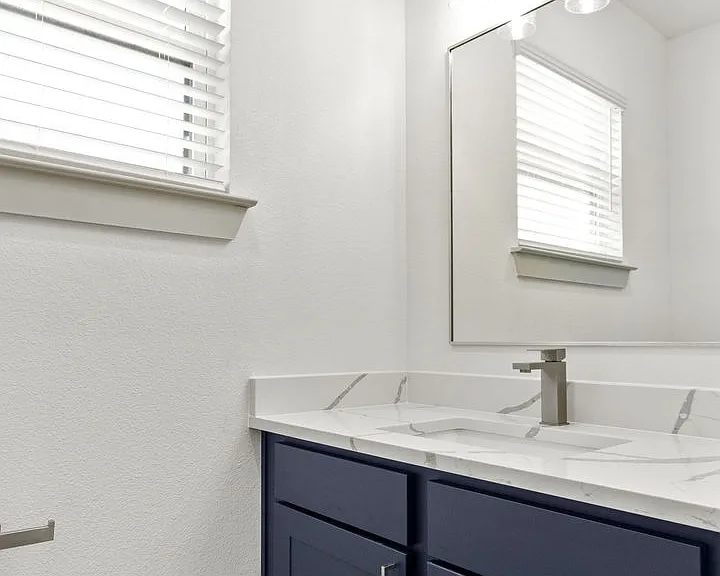 2702 Lubbock Ave — Photo 11