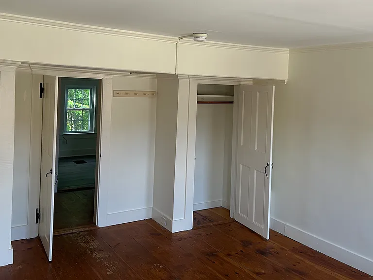 73 Court St — Photo 3