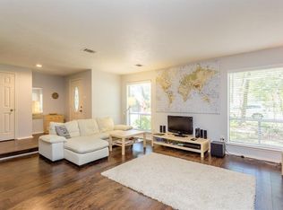 44 S Waxberry Rd, Spring, TX 77381