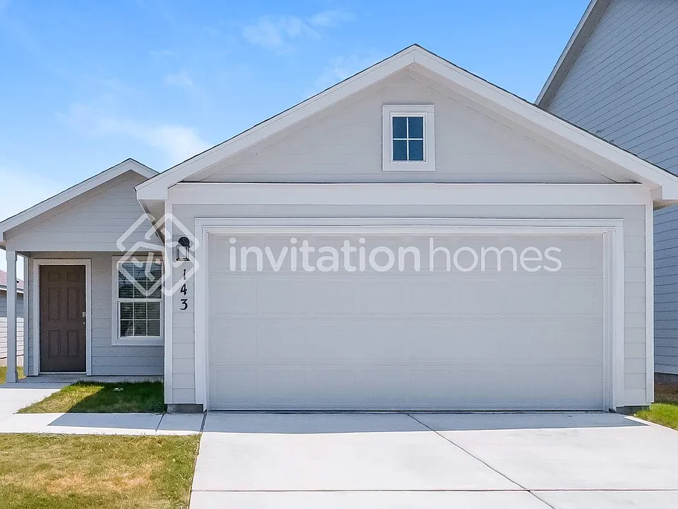 143 Pasadena Pl
