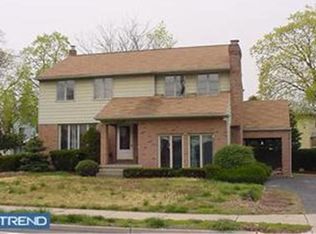 335 S Fairview St, Riverside, NJ 08075