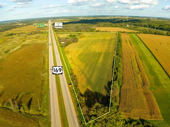 20801 Johnson Memorial Dr, Jordan, MN 55352