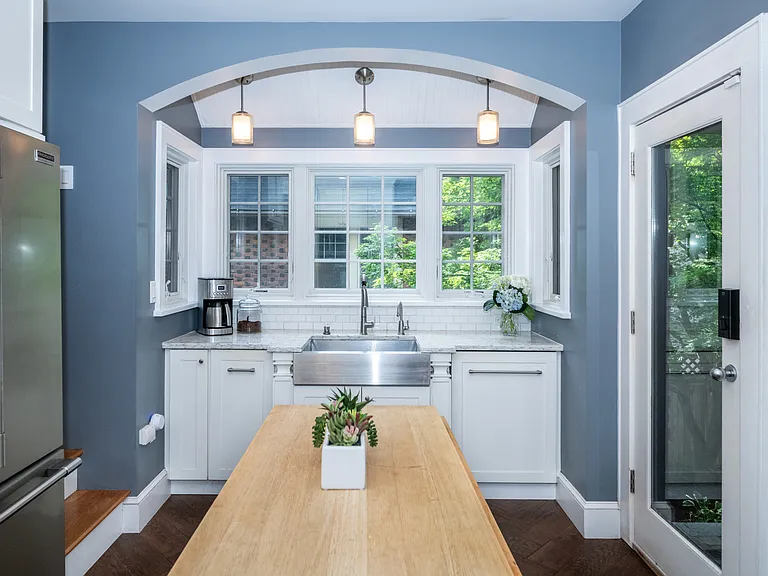 17 Bonnett Ave — Photo 9