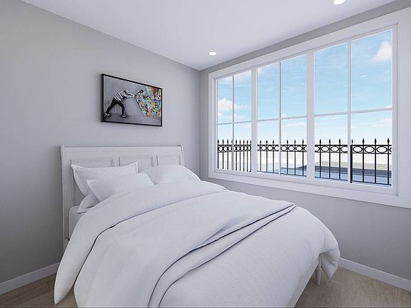 4th image of 543 Lorimer St #2FAMILY