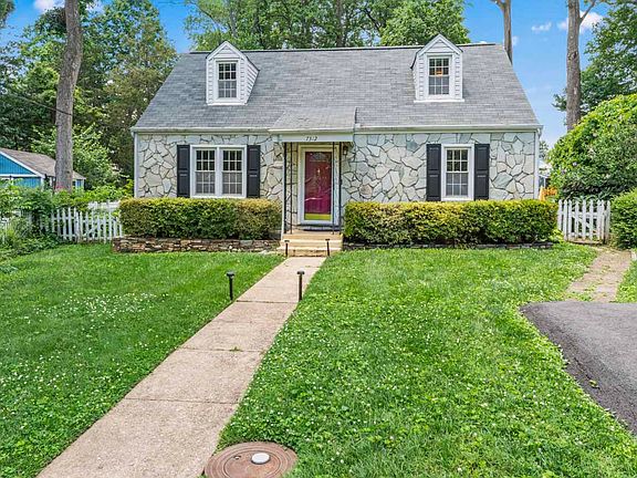 3rd image of 7312 Poplar Ct