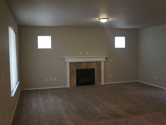 2nd image of 9405 133rd St E