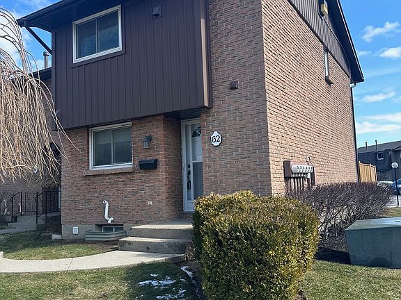 3rd image of 151 Linwell Rd #62