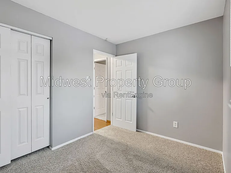 1128 Saratoga Dr — Photo 14