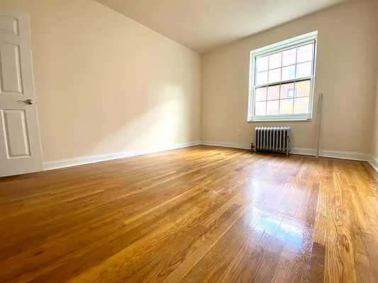 Rented by Compass | media 14