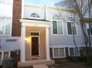 2247 Dawson Ln, Algonquin, IL
