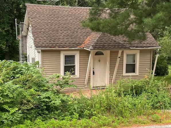 37 Roosevelt St, Wurtsboro, NY 12790