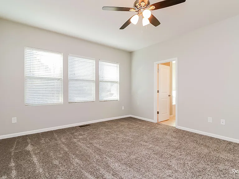 2232 Tanners Mill Dr — Photo 8