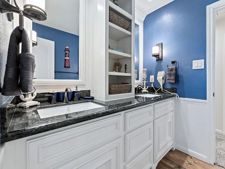 9123 Kerr Dr — Photo 44