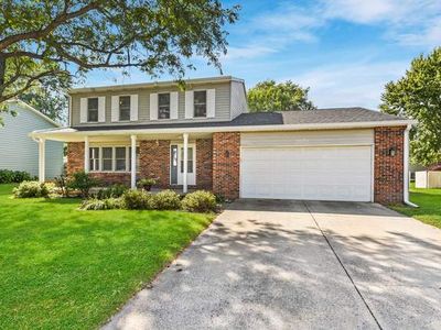1001 Fawn Dr, Mahomet, IL, 61853