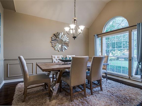 2nd image of 11624 Winding Brook Dr