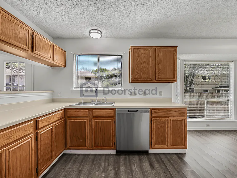 4707 Fallenash Dr — Photo 17