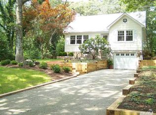 1560 Vanston Rd, Cutchogue, NY 11935