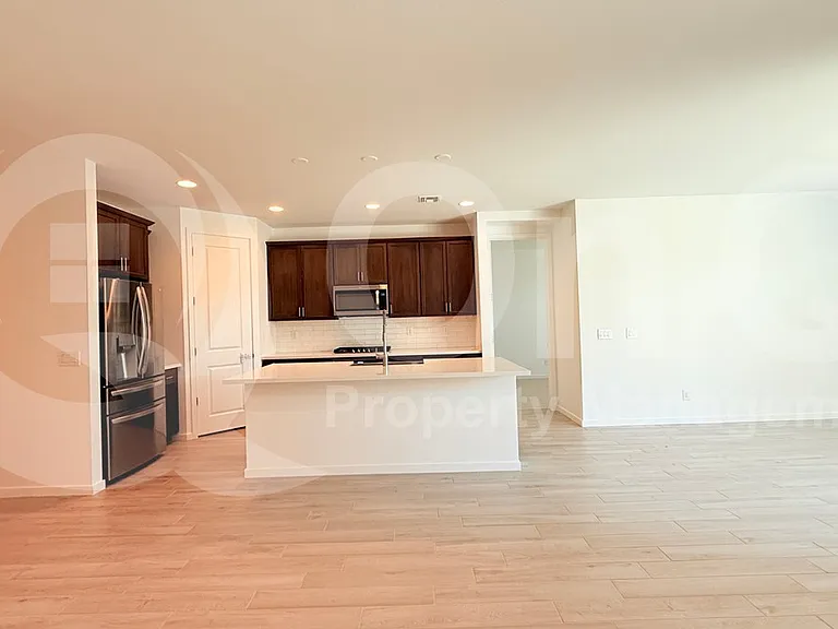5537 W Jackalope Ln — Photo 6
