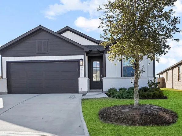 7211 Greenbriar Bend Ct, Cypress, TX 77433