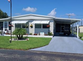 49 Paradise Lake Dr, Lake Placid, FL 33852