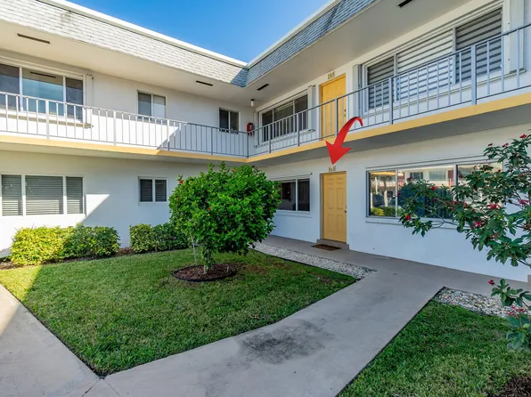 3360 Lake Osborne Drive #109, Lake Worth Beach, FL 33461