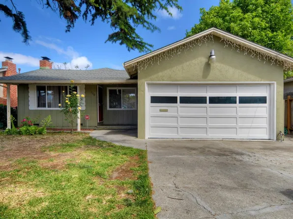 2228 Terra Villa St, East Palo Alto, CA 94303