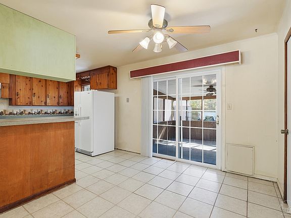 5th image of 1401 John Carroll Rd