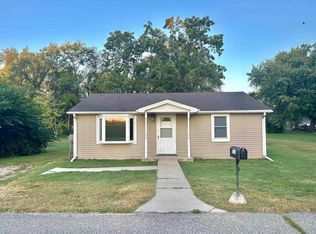 450 Avenue 8, Attica, IN 47918