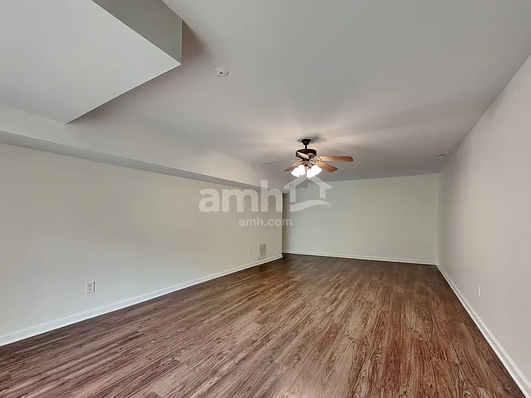 4602 Bottoms Rock Ln — Photo 21