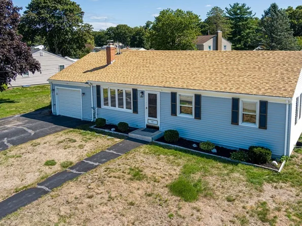 52 Kent Dr, Seekonk, MA 02771