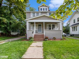 73 Chippewa Rd, Pontiac, MI 48341