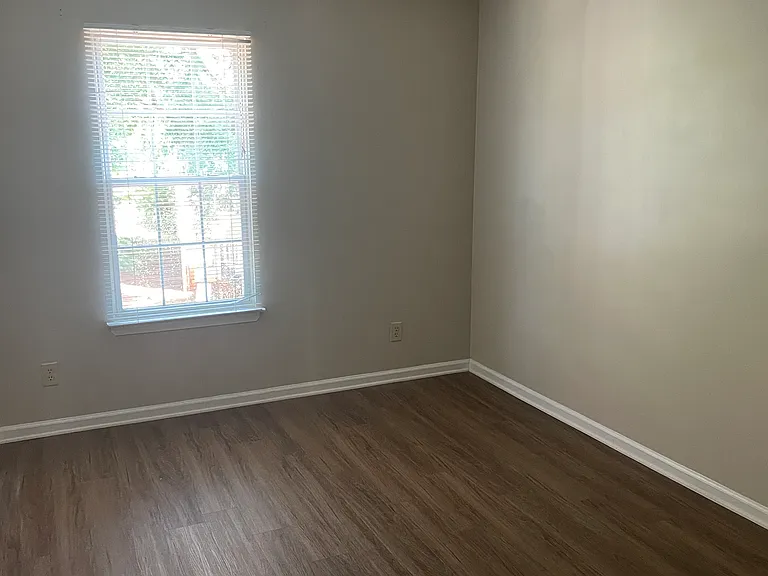 Bedroom 1 Entrance