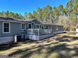 2909 Crews Community Rd, Folkston, GA 31537