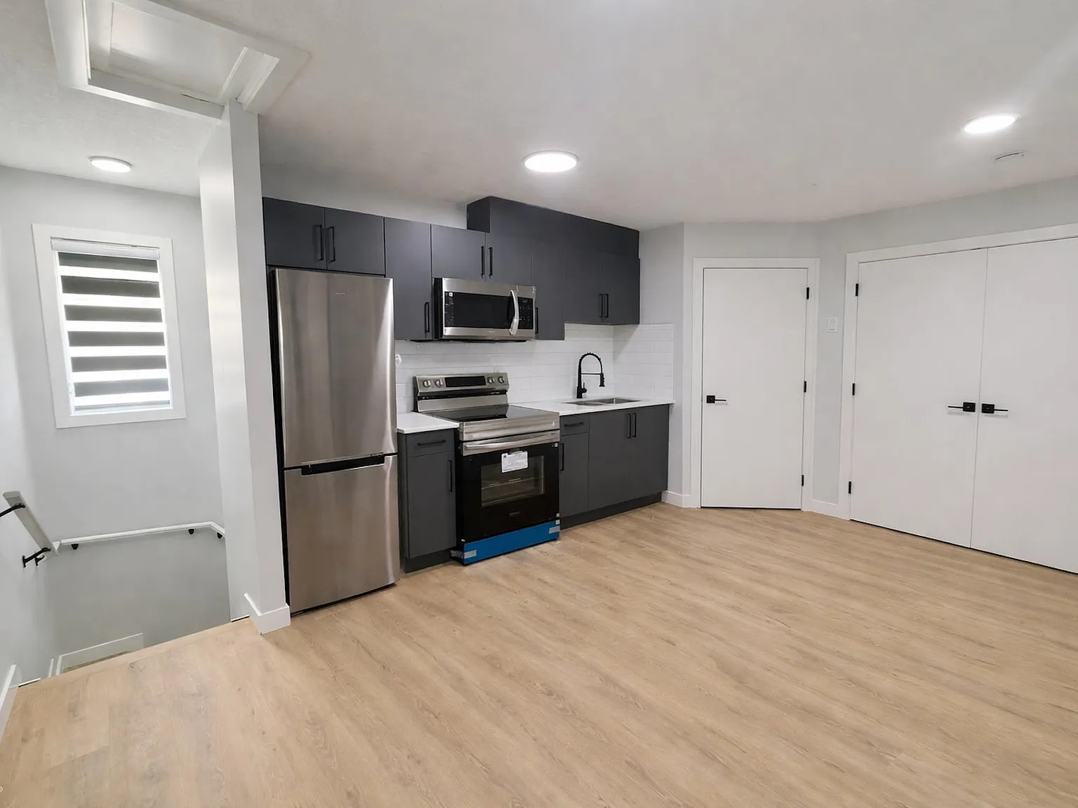 2 bed, 1.0 bath, 499 sqft, $1,145 — Photo 2