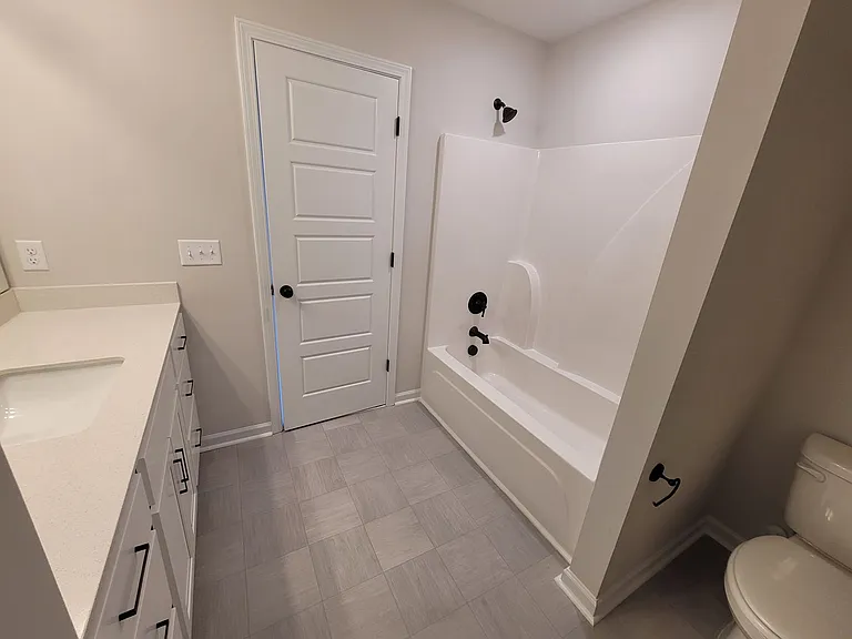 8381 Paramount Point — Photo 17