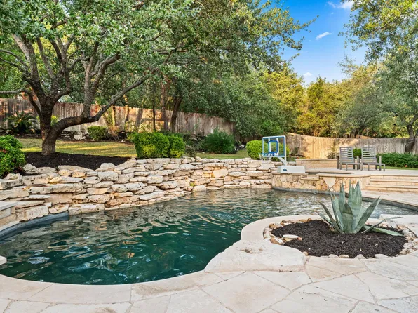13300 Country Lake Dr, Austin, TX 78732