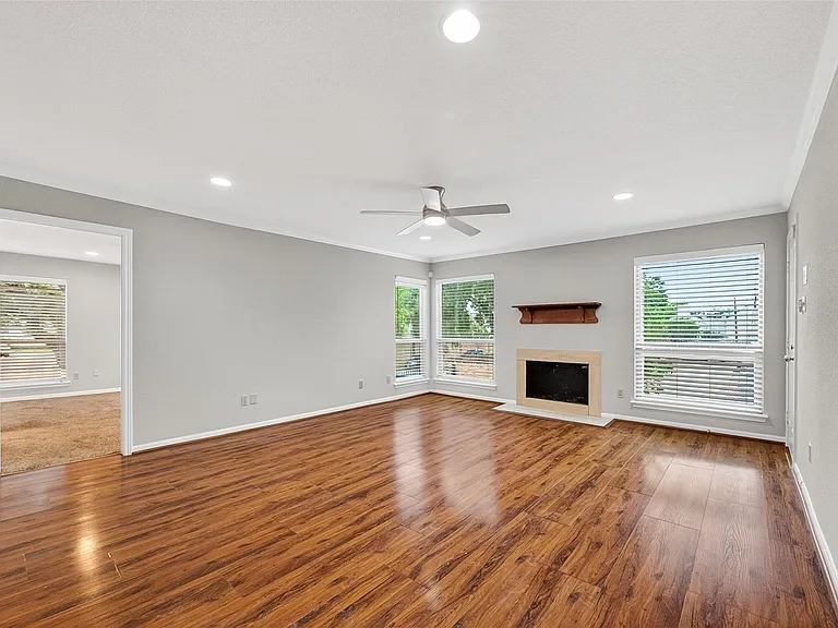 3700 W Clay St #244 — Photo 7