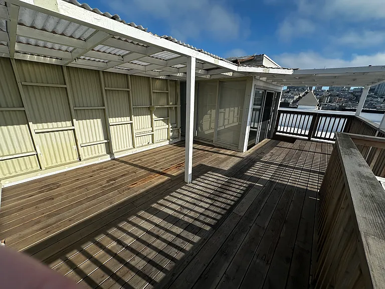 Boulevard Apartments — Photo 21