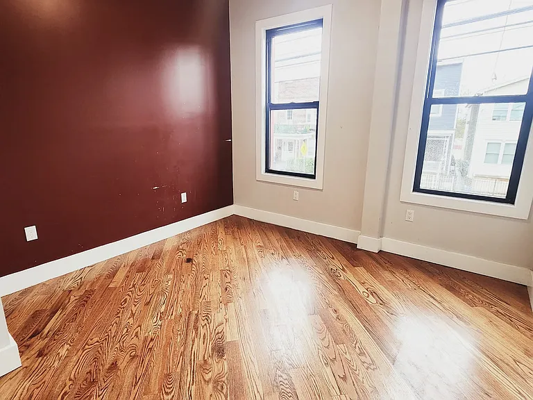 739 Garfield Ave #1C — Photo 11