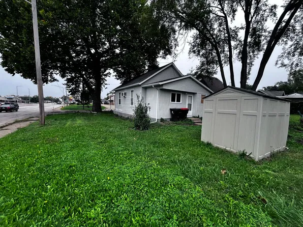 3706 N Ashton Ave, Peoria, IL 61614