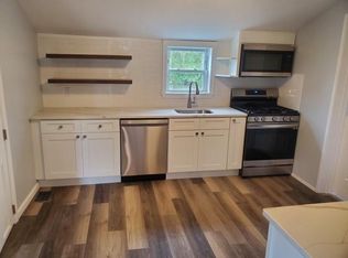 707 Florence Ave APT 1, Keyport, NJ