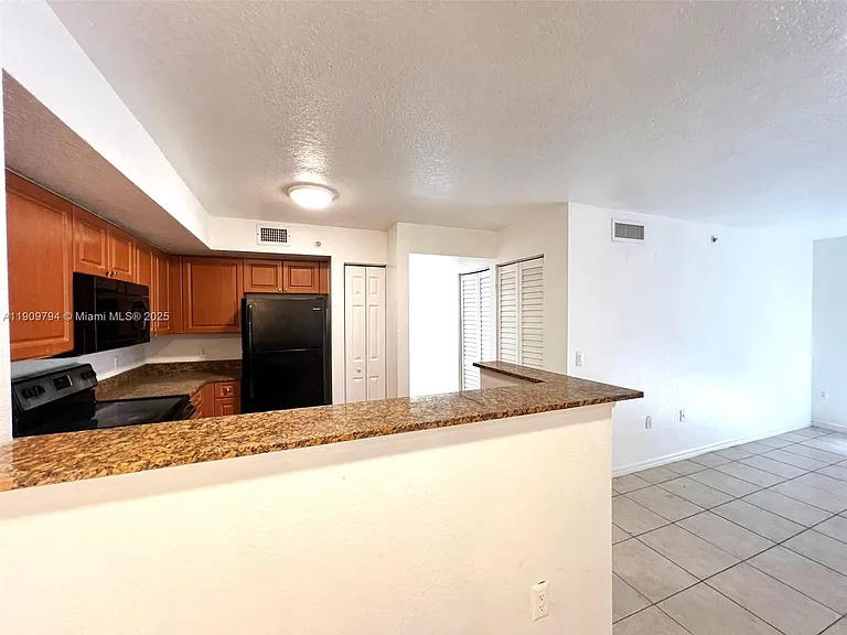 13820 NE 3rd Ct #109 — Photo 8