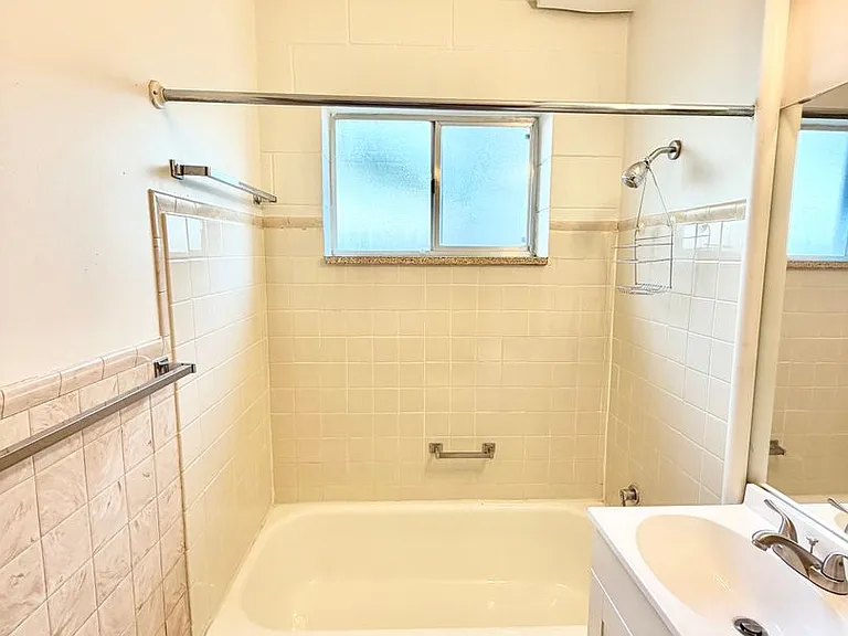206 W Abriendo Ave — Photo 14