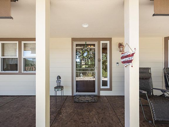 3rd image of 12423 Lowhills Rd