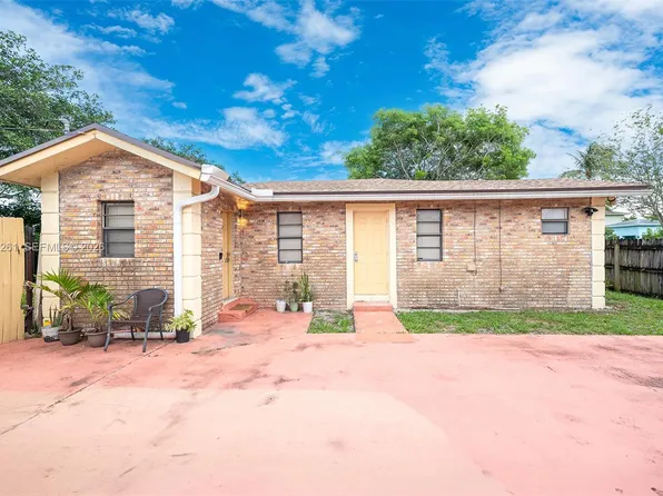 2420 NW 22nd Rd, Fort Lauderdale, FL 33311