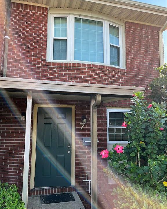1st image of 1920 E EDGEWOOD DRIVE #H7