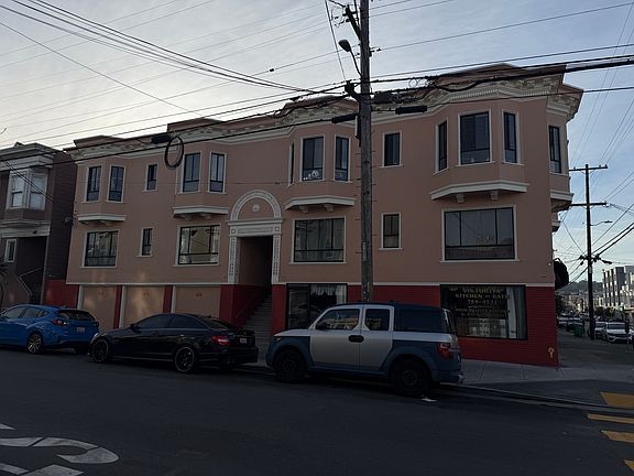 2nd image of 303 22nd Ave