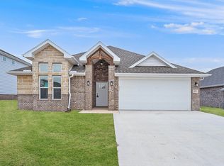 1070 Ari Ave, Centerton, AR 72719